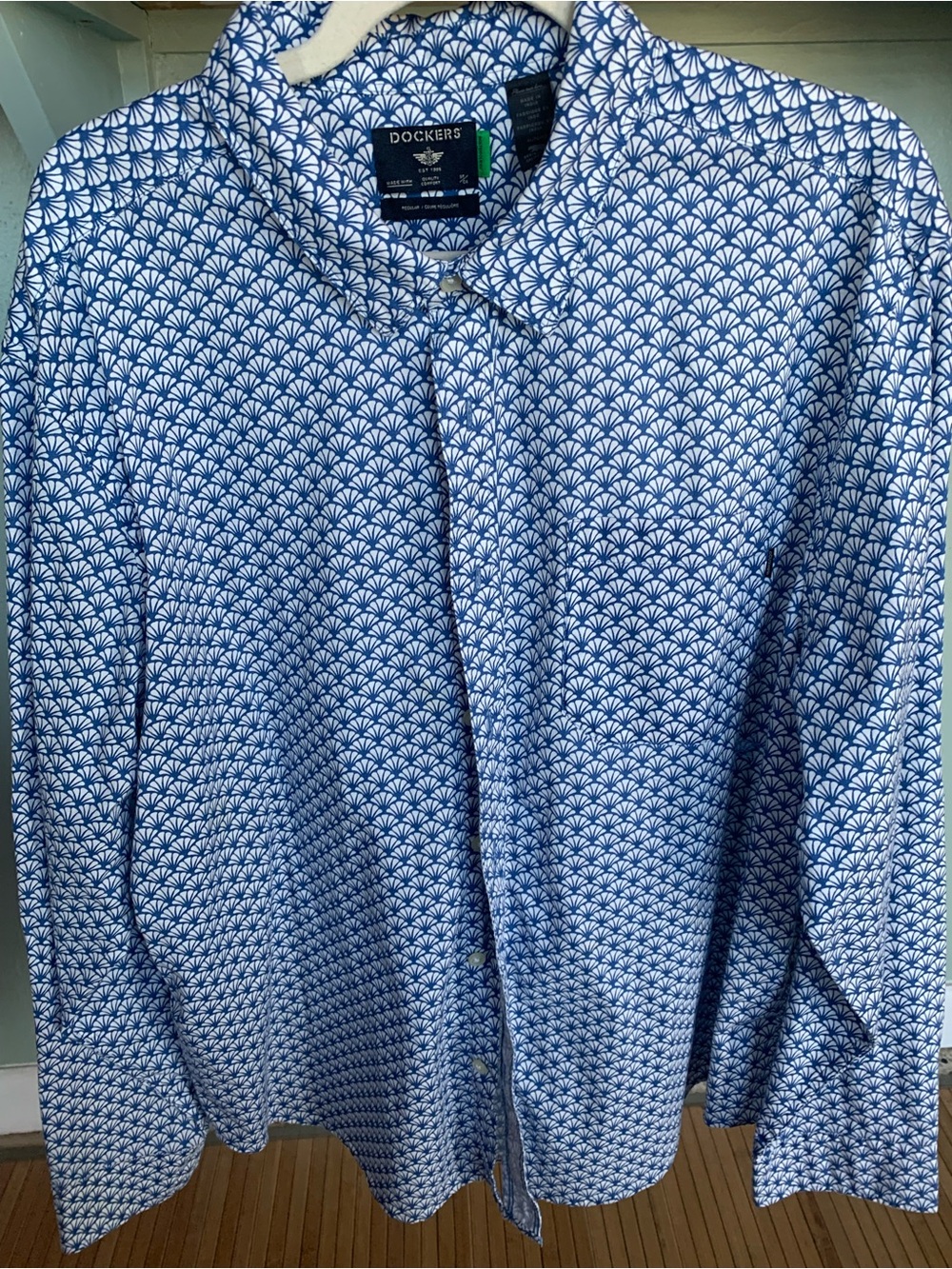 Dockers White&Blue Geometric fan Print Button-Down LS 98%cotton Shirt size XL